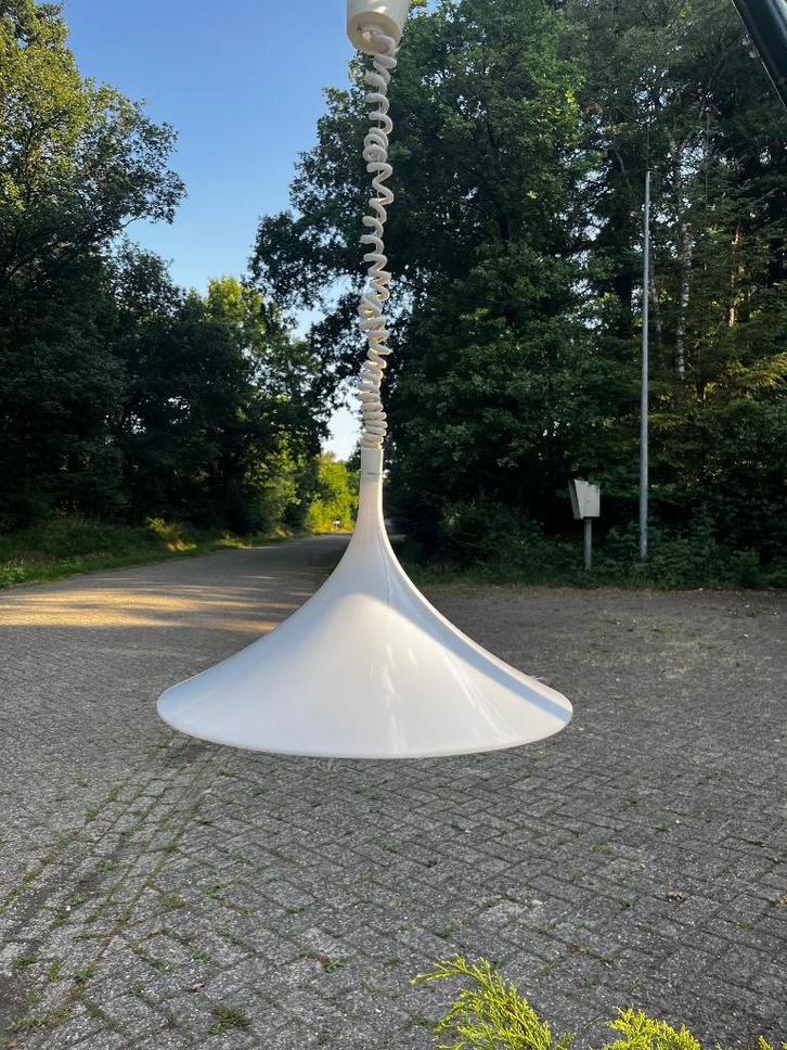 Design Harco Loor | hanglamp | trompetlamp, Verzamelen, Retro, Huis en Inrichting, Ophalen