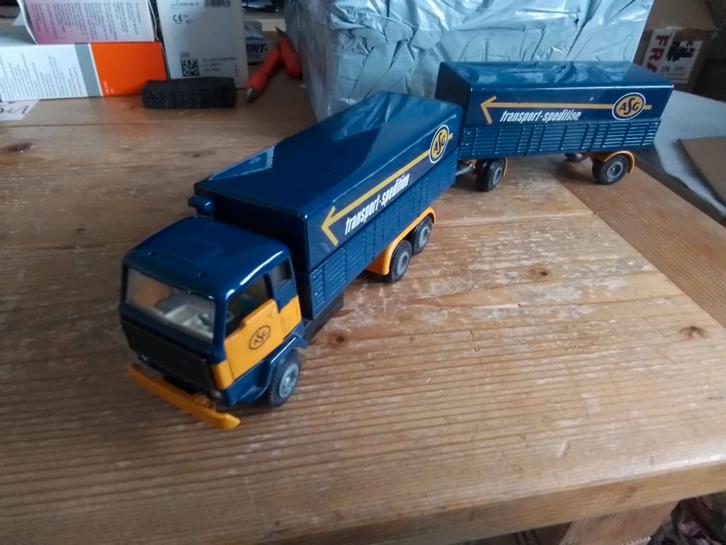 Volvo combinatie asg, Hobby en Vrije tijd, Modelauto's | 1:50, Zo goed als nieuw, Bus of Vrachtwagen, Tekno, Ophalen of Verzenden