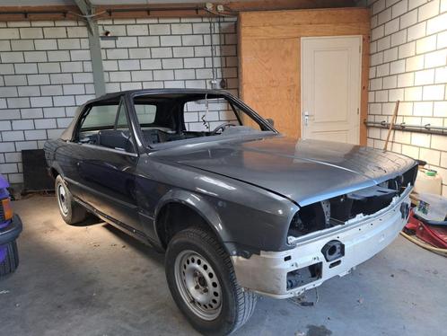 Bmw 320 i,e30,6 cilinder cabriolet,nederlands kenteken!, Auto's, Oldtimers, Bedrijf, Benzine, Cabriolet, Handgeschakeld, Ophalen