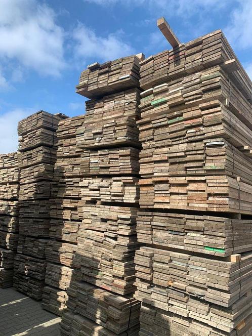 Gebruikte steigerplanken/steigerdelen, 5m1, €12,50 per plank, Doe-het-zelf en Verbouw, Steigers, Gebruikt, Gevelsteiger, 5 meter of hoger