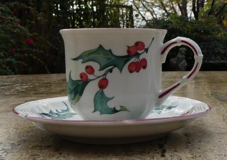 Villeroy & Boch Holly Vitro Kerst Weihnachten Christmas, Huis en Inrichting, Keuken | Servies, Nieuw, Bord(en), Wedgwood, Porselein