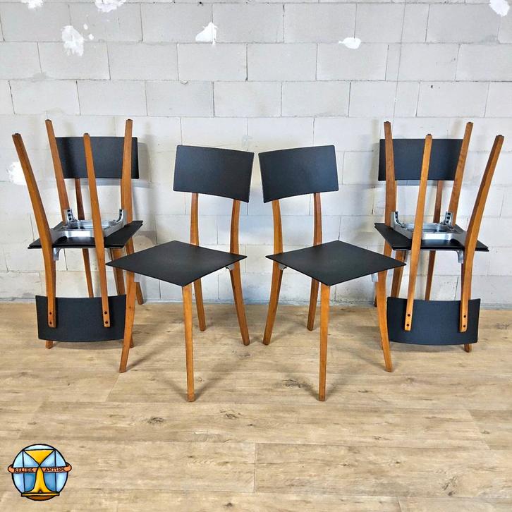 Retro Itiliaanse design stoelen set van 6 Zanotta Marina, Antiek en Kunst, Antiek | Meubels | Stoelen en Banken, Ophalen of Verzenden