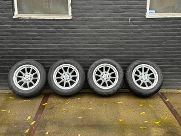 BMW 17 inch Velgen + All Season Banden beschikbaar voor biedingen