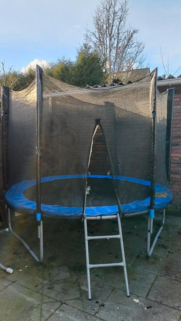 Vicking trampoline 144 cm doorsnee, Kinderen en Baby's, Speelgoed | Buiten | Trampolines, Gebruikt, Ophalen