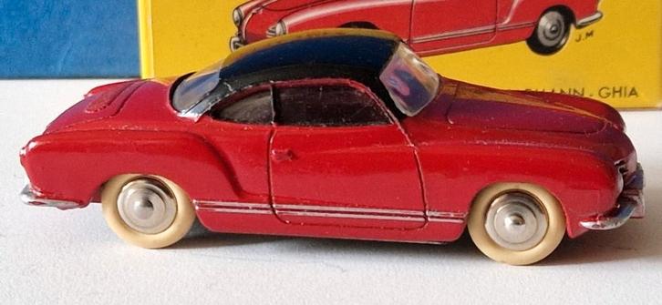 Dinky Toys (24M) Volkswagen Karmann Ghia, Hobby en Vrije tijd, Modelauto's | 1:43, Zo goed als nieuw, Auto, Dinky Toys, Verzenden