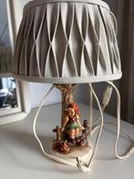Tafellamp Goebel, vintage, Hummel, “just resting”meisje, Ophalen of Verzenden, Zo goed als nieuw, Overige materialen, Minder dan 50 cm