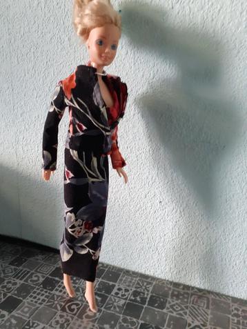 Lange jurk met jasje voor Barbie  beschikbaar voor biedingen