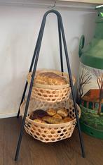 Etagère met twee rieten manden, Huis en Inrichting, Woonaccessoires | Etagères, Ophalen of Verzenden, Nieuw