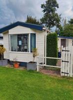 Chalet aan de afgedamde Maas, camping de hoge waard, Andel, Caravans en Kamperen
