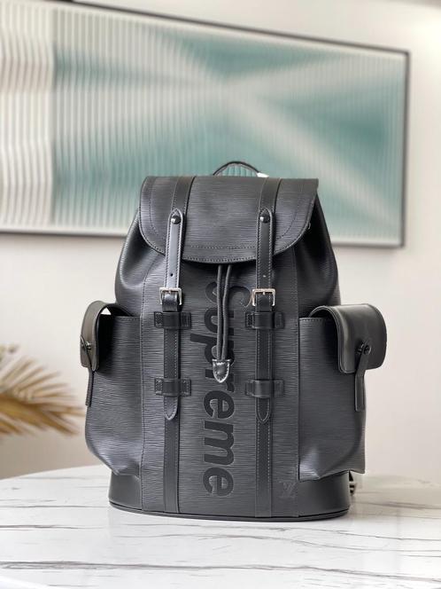 Louis Vuitton x Supreme Backpack - Heren rugtas - LV, Sieraden, Tassen en Uiterlijk, Tassen | Rugtassen, Nieuw, Overige merken