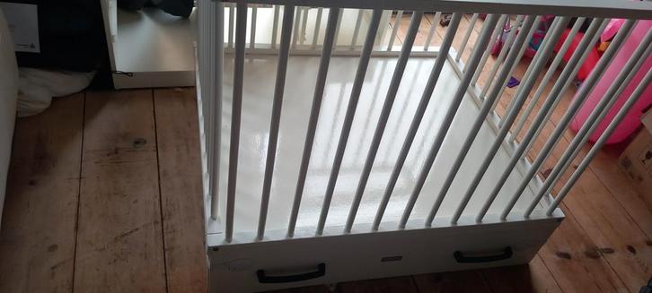 Witte box met lade en matrasje, Kinderen en Baby's, Boxen, Gebruikt, Rechthoekig, Boxkleed, Lade, Ophalen