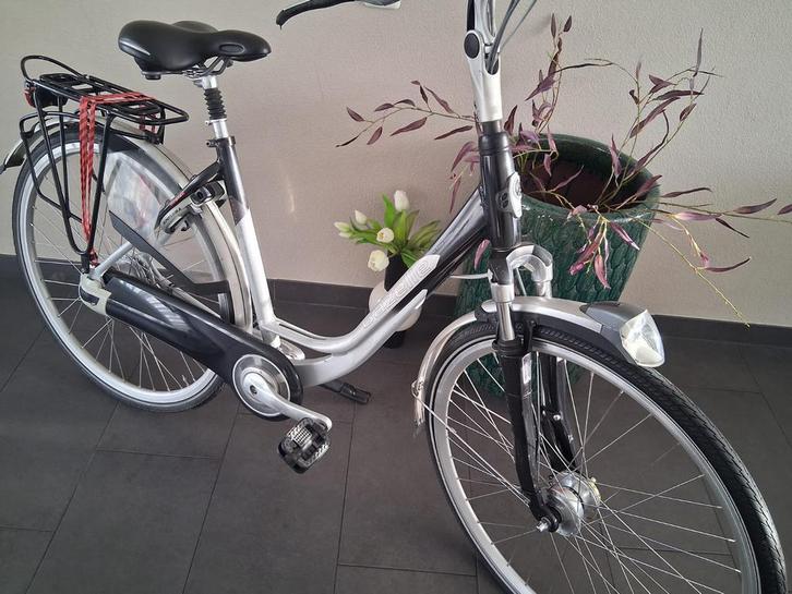 Damesfiets Gazelle Orange D53/ 8 versnellingen, Fietsen en Brommers, Elektrische fietsen, Zo goed als nieuw, Gazelle, 51 tot 55 cm