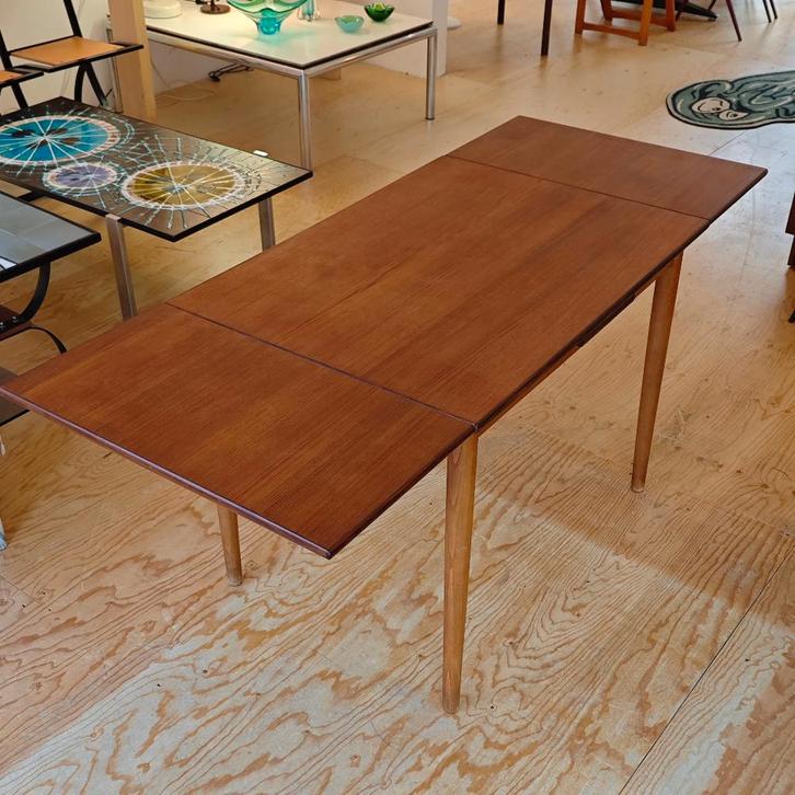 Vintage teak uitschuifbare eettafel, Huis en Inrichting, Tafels | Eettafels, Zo goed als nieuw, 50 tot 100 cm, 150 tot 200 cm