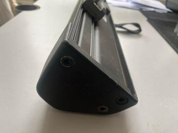 Volvo V70 2016 bagagenet/rolhoes honden rek 39834047 beschikbaar voor biedingen