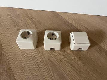 JUNG Stopcontact en schakelaar wcd elektra schakelmateriaal beschikbaar voor biedingen