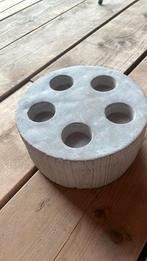 Mooie zware betonnen kandelaar, Ophalen of Verzenden, Zo goed als nieuw, Minder dan 25 cm