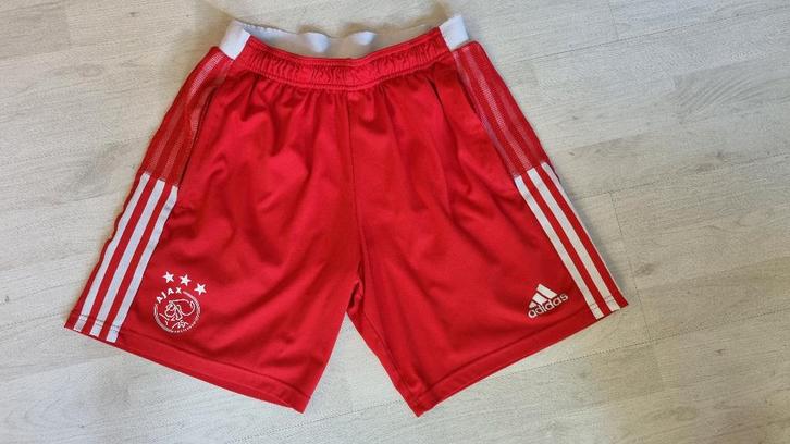 Ajax Training Short! Seizoen 21/22! Mt L!, Kleding | Heren, Sportkleding, Zo goed als nieuw, Voetbal, Rood, Ophalen of Verzenden