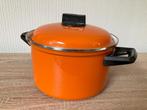 Vintage Oranje Pan met zwarte grepen, Ophalen of Verzenden