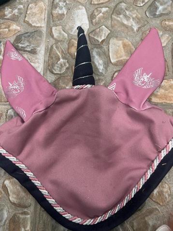 Horsegear oornetje met horn beschikbaar voor biedingen