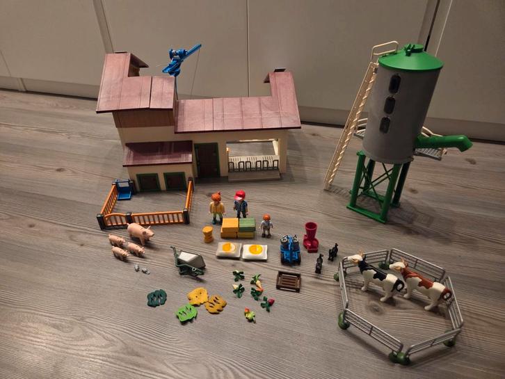 Playmobil 70132 Boerderij met Silo en Dieren - Complete Set, Kinderen en Baby's, Speelgoed | Playmobil, Zo goed als nieuw, Complete set
