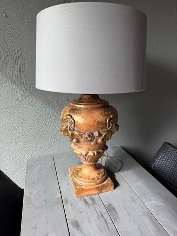Goudbruine Barok lamp met taupe/ grijze kap beschikbaar voor biedingen