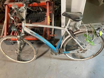 Stationsfiets fiets sparta beschikbaar voor biedingen