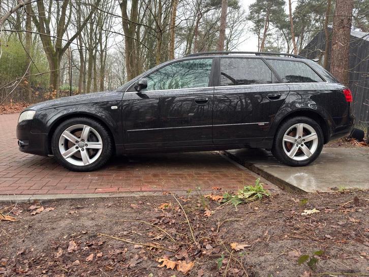 Audi A4 2.0 tfsi 200 PK Avant S-line 2005 Zwart, Auto's, Audi, Particulier, A4, Benzine, C, Stationwagon, Handgeschakeld, Geïmporteerd
