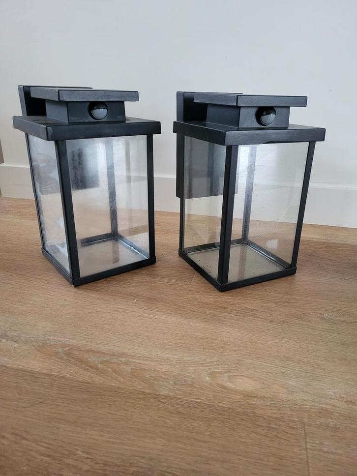 Buitenlamp met bewegingssensor, Tuin en Terras, Buitenverlichting, Zo goed als nieuw, Wandlamp, Aluminium, 50 tot 250 watt, Netvoeding