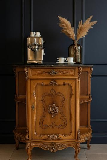 Prachtige authentieke sfeervolle kast, barista, commode 1870 beschikbaar voor biedingen