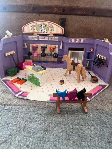 Playmobil paarden winkel beschikbaar voor biedingen