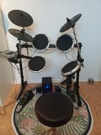 Elektronisch Drumstel met Boxen en Kruk, Muziek en Instrumenten, Ophalen, Zo goed als nieuw, Overige merken, Elektronisch
