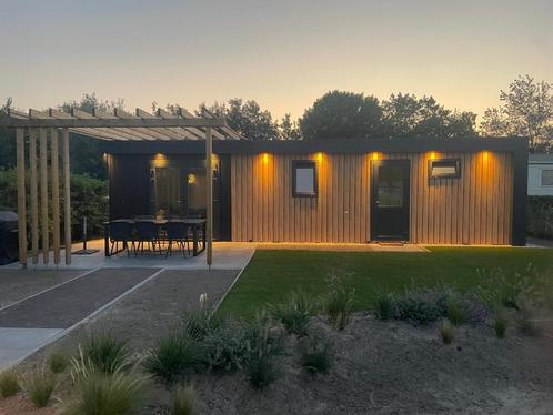 Te huur:4 - 11 juli €1300,-,- Julianahoeve Renesse Zeeland, Caravans en Kamperen, Stacaravans, tot en met 4, Ophalen of Verzenden