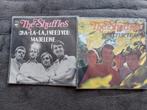 The Shuffles 2 singles, Ophalen of Verzenden, Zo goed als nieuw, Pop