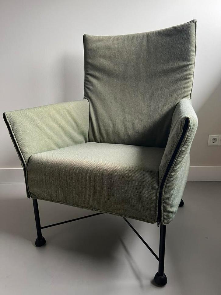 Montis Charly fauteuil groene stoffering, Huis en Inrichting, Fauteuils, Zo goed als nieuw, 50 tot 75 cm, 75 tot 100 cm, Ophalen