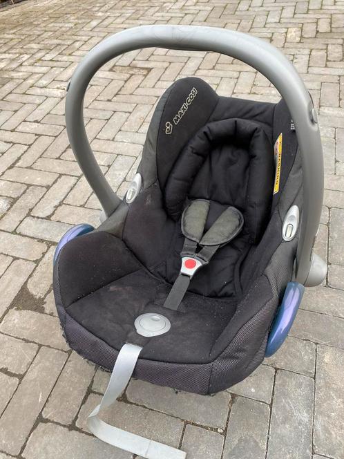 Maxi-Cosi Cabrio autostoel zwart + winterhoes + regenhoes, Kinderen en Baby's, Autostoeltjes, Gebruikt, Maxi-Cosi, 0 t/m 13 kg