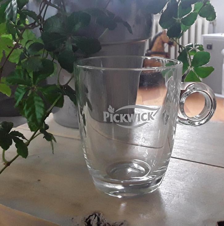 Pickwick theeglas - klein formaat!, Huis en Inrichting, Keuken | Servies, Gebruikt, Glas of Glazen, Overige stijlen, Glas, Ophalen of Verzenden