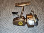 Daiwa 403 bruine kleur nostalgische vismolen, Verzenden, Gebruikt, Molen