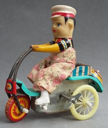 Om 1950 Driewieler Fiets Blikken Speelgoed made in China beschikbaar voor biedingen