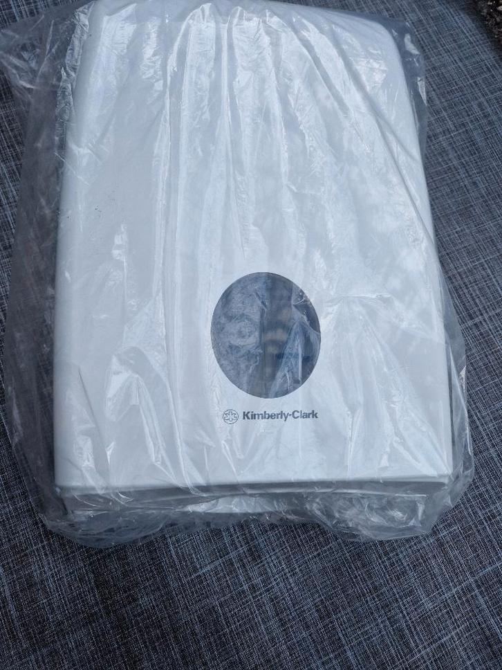 Kimberly handdoekdispenser, dispenser 45x28cm, nieuw, Huis en Inrichting, Woonaccessoires | Overige, Nieuw, Ophalen of Verzenden