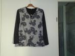 trui mt xl, de bw= 114 grijs met bloemen, Ophalen of Verzenden, Gedragen, Maat 46/48 (XL) of groter, Grijs