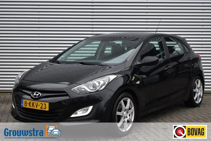 Hyundai I30 1.4i I-DRIVE COOL / ECC / CRUISE / 17 LM. VELGEN, Auto's, Hyundai, Bedrijf, i30, ABS, Airbags, Bluetooth, Boordcomputer