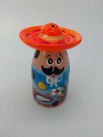 Mexicaanse peper/zoutstrooier met sombrero beschikbaar voor biedingen