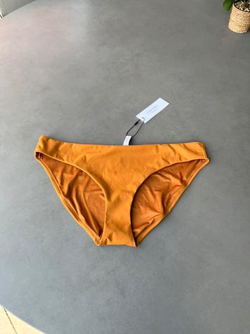 Nieuw Caramel Calvin Klein Allspice bikinibroekje, maat XL beschikbaar voor biedingen