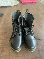 Dr. Martens - maat 39, Zwart, Lage of Enkellaarzen, Ophalen of Verzenden, Gedragen
