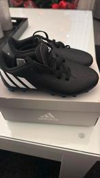 Adidas Predator, Maat XS of kleiner, Ophalen, Nieuw, Schoenen