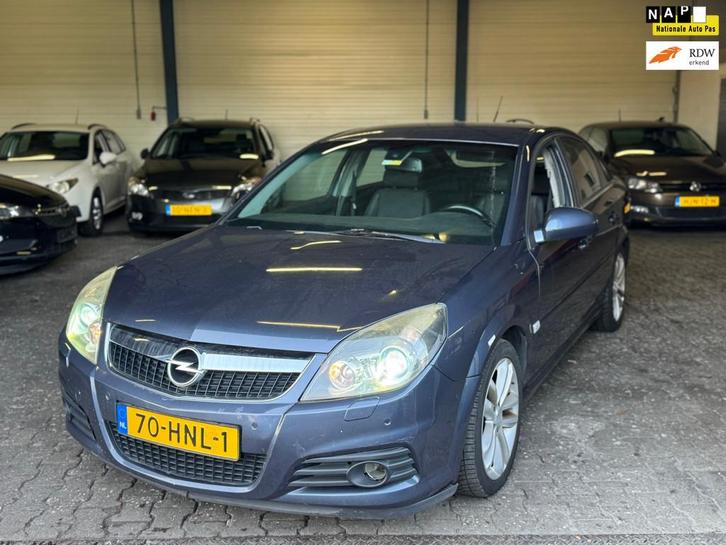 Opel Vectra GTS 1.9 CDTi Executive, Auto's, Opel, Bedrijf, Te koop, Vectra, ABS, Airbags, Airconditioning, Bochtverlichting, Boordcomputer
