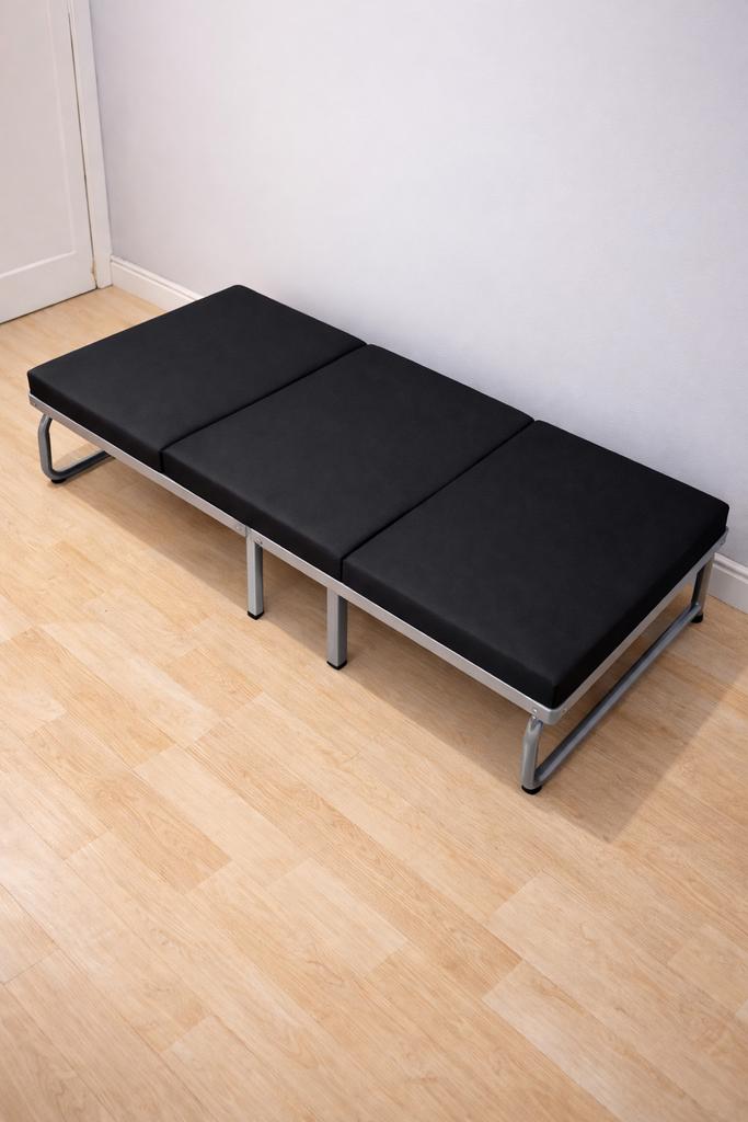 Inklapbare Slaapbank - 71x200 cm, Ophalen, Zwart, Zo goed als nieuw, 200 cm