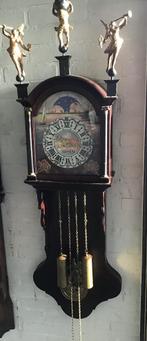 Friese staartklok met engeltjes lengte 115 cm, Antiek en Kunst, Ophalen