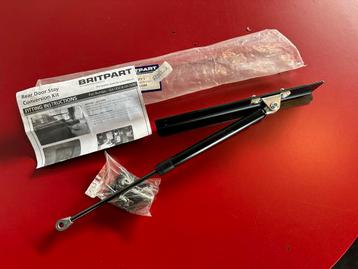 Land Rover Defender gasveer achterdeur Britpart rear door beschikbaar voor biedingen