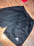 Adidas Zwarte Korte Broek Maat 152, Kinderen en Baby's, Kinderkleding | Maat 152, Ophalen of Verzenden, Zo goed als nieuw, Jongen of Meisje